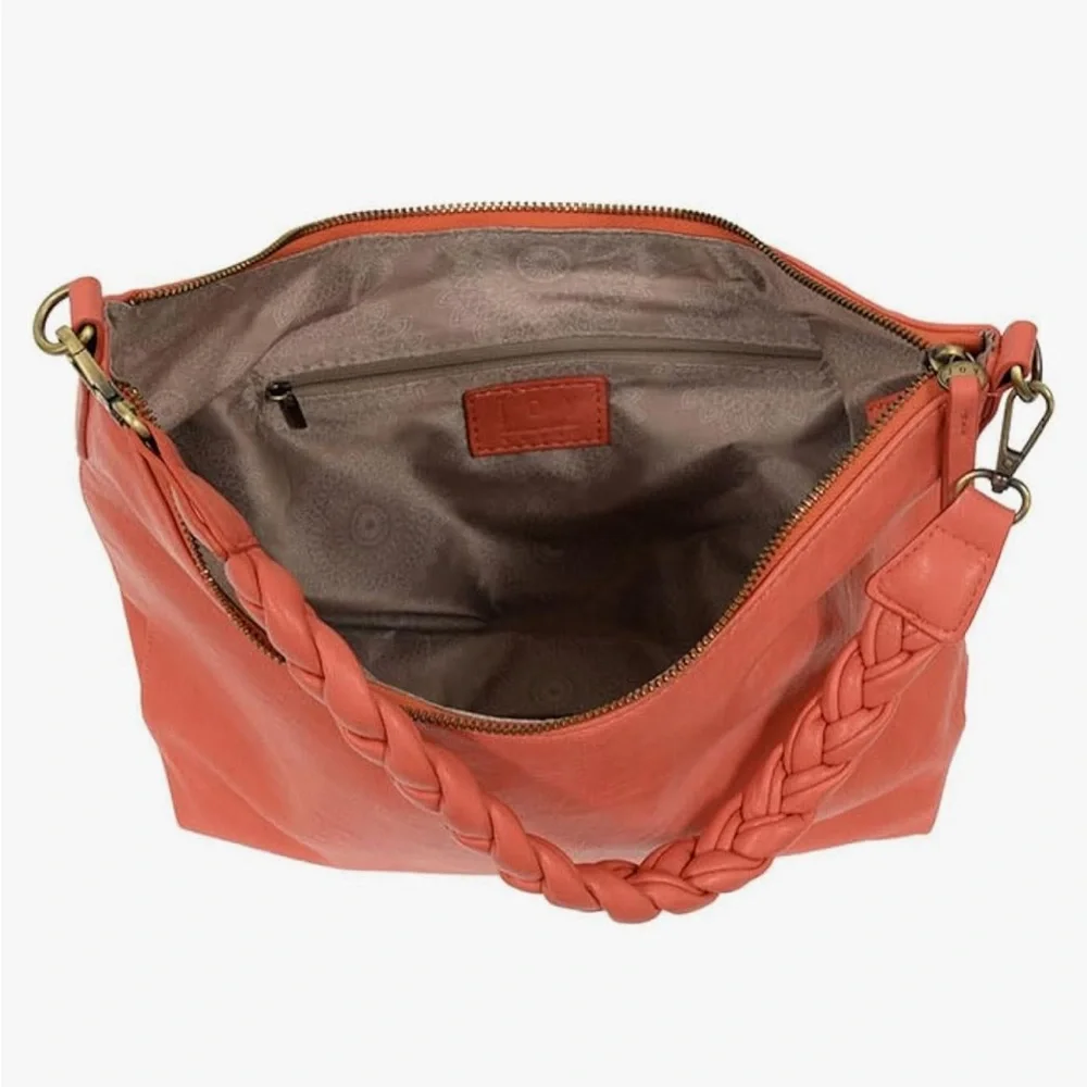 Joy Susan Selene NWT 100% VEGAN - Picture 4 of 6